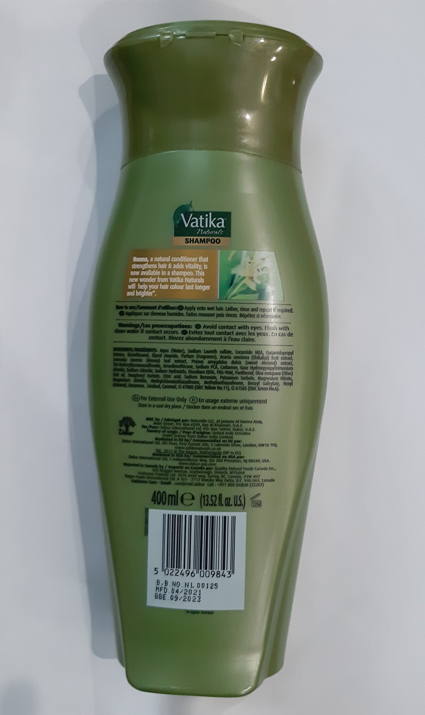 Vatika Naturals Henna Shampoo -400 ML